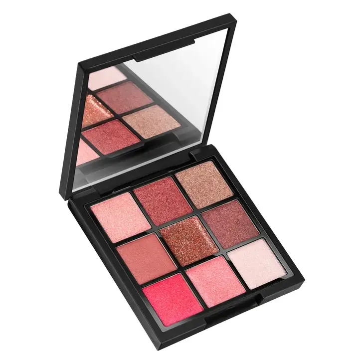 Youstar Boho Glam Eyeshadow palette 03 Bath and Boujee 01