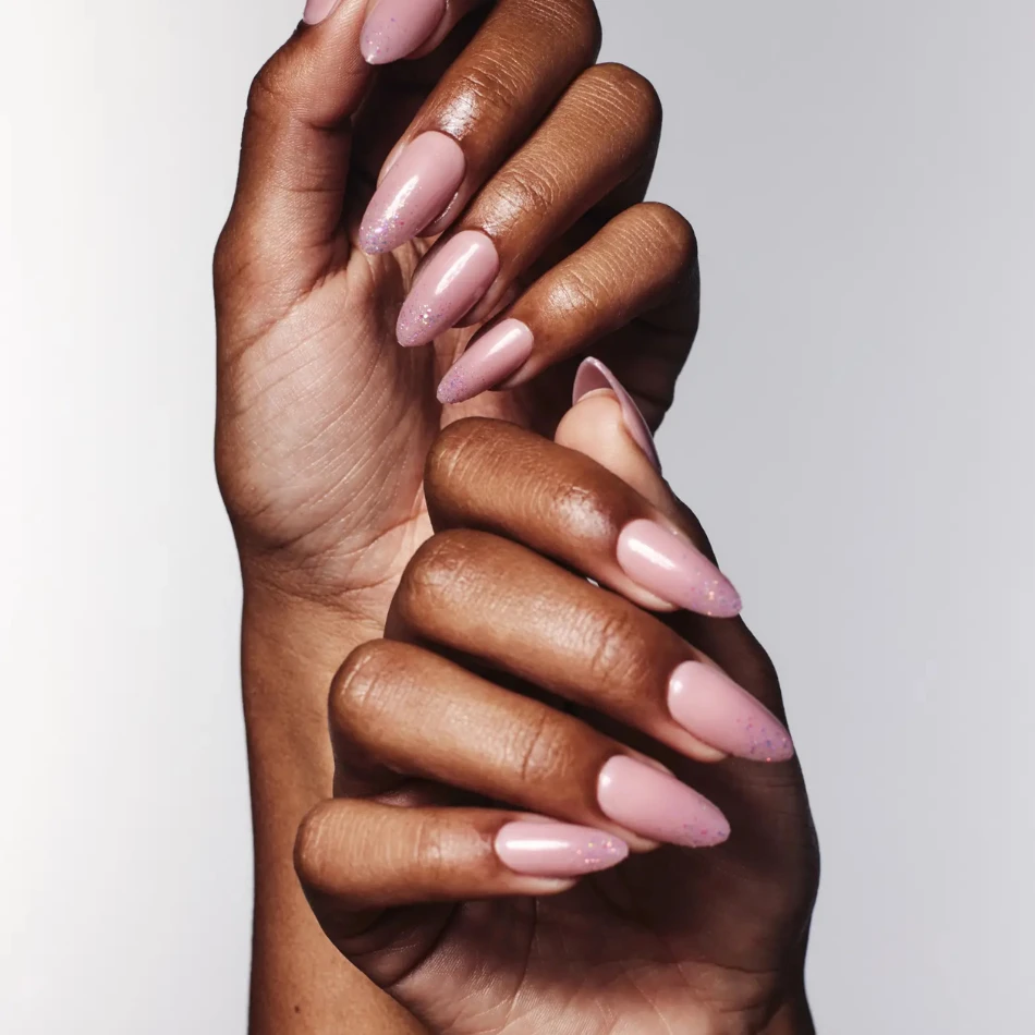 Salon Nails Sparkle Season